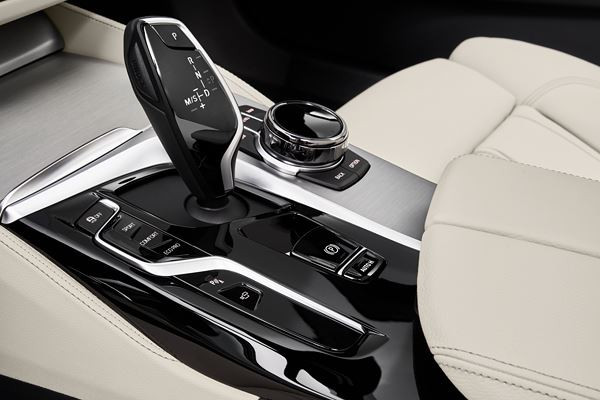 La BMW Série 5 Touring restylée revendique une prestance renforcée