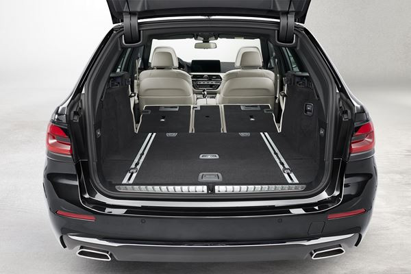 La BMW Série 5 Touring restylée revendique une prestance renforcée