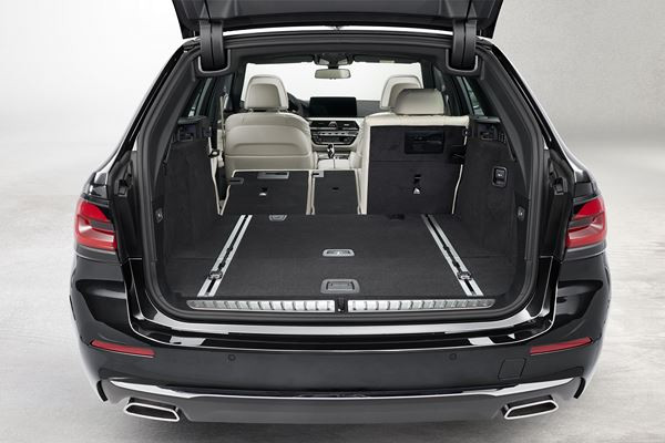 La BMW Série 5 Touring restylée revendique une prestance renforcée