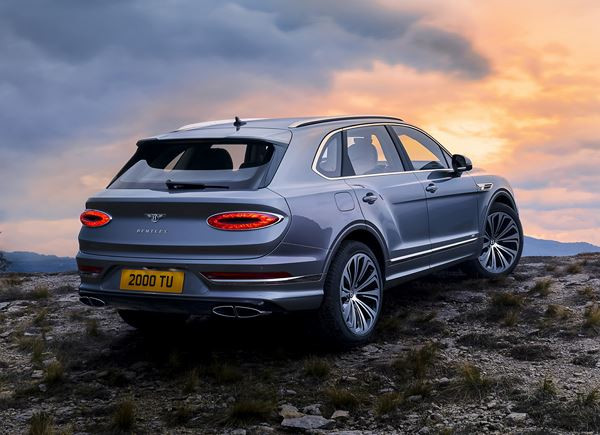 Le SUV de luxe Bentley Bentayga bénéficie de retouches stylistiques