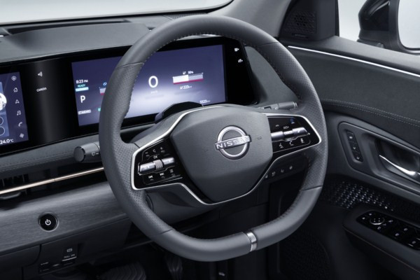 Le crossover coupé électrique Nissan Ariya affiche une autonomie de 500 km WLTP