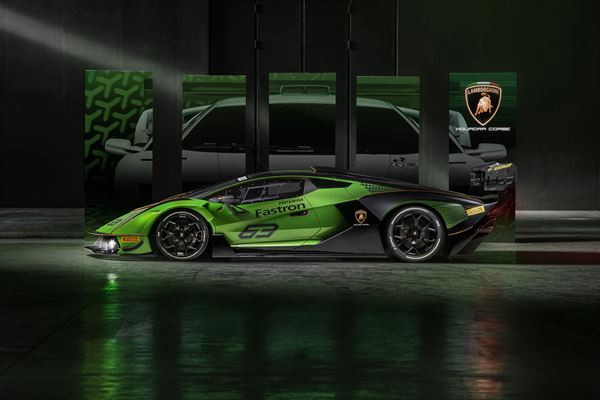 L'hypercar Lamborghini Essenza SCV12 embarque un V12 atmosphérique de 830 ch