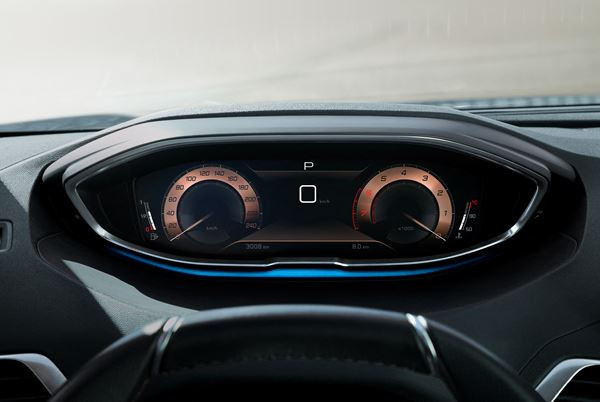 Le SUV Peugeot 3008 s'offre une face avant redessinée