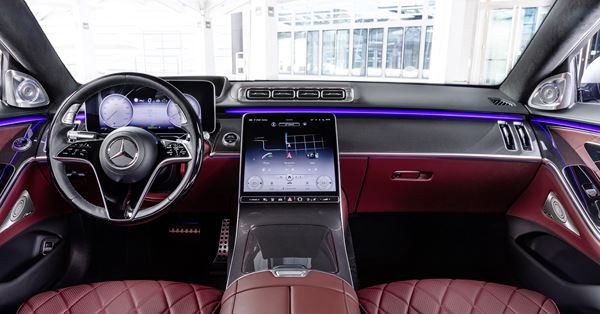 La Mercedes-Benz Classe S entend définir le segment du luxe automobile