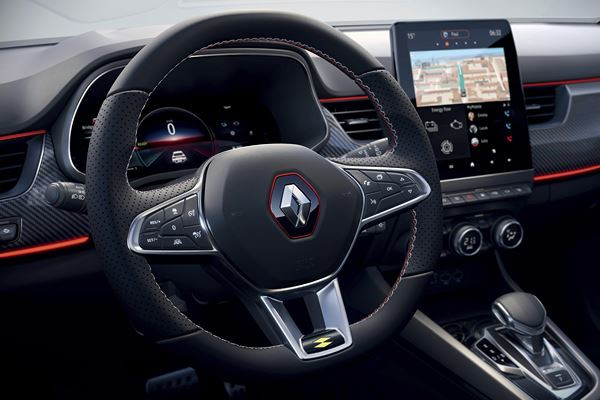 Le SUV Renault Arkana prend des allures de coupé
