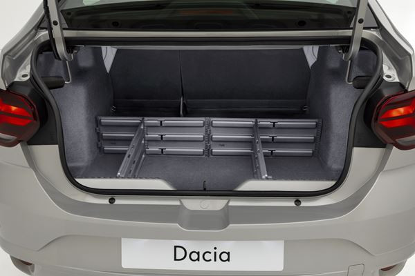 La Dacia Logan affiche une silhouette plus élancée