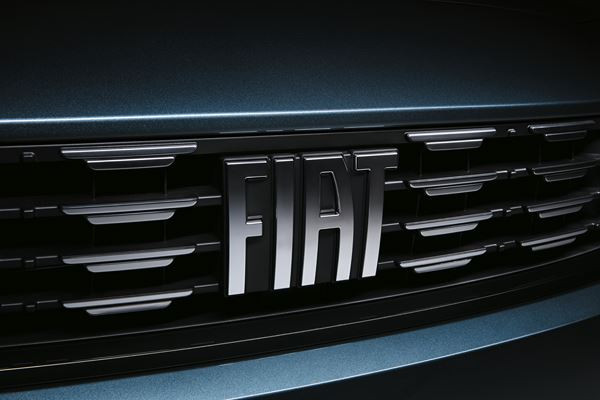 Le break Fiat Tipo Station Wagon bénéficie d'un restylage de mi-carrière