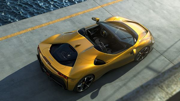 Ferrari SF90 Spider: une supercar découvrable hybride rechargeable de 1 000 ch