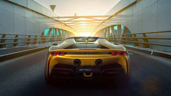 Ferrari SF90 Spider: une supercar découvrable hybride rechargeable de 1 000 ch