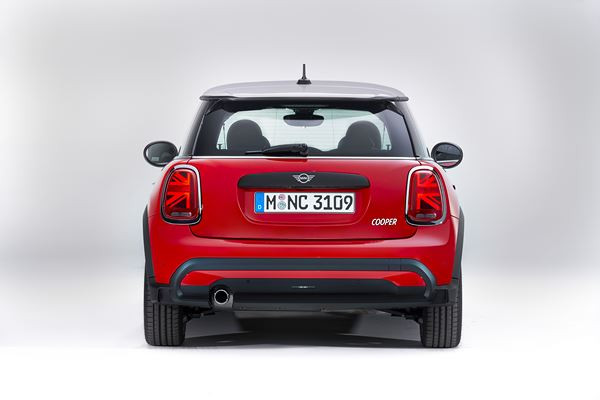 La Mini 3 portes s'offre un léger rafraîchissement