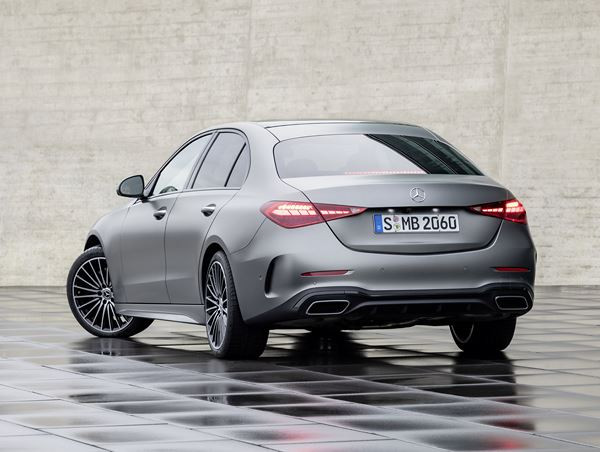 La Mercedes-Benz Classe C Berline se dote d'équipements high-tech de la Classe S