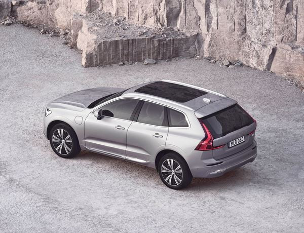 Le SUV de taille intermédiaire Volvo XC60 s'offre des retouches