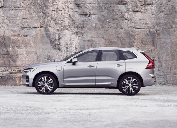 Le SUV de taille intermédiaire Volvo XC60 s'offre des retouches