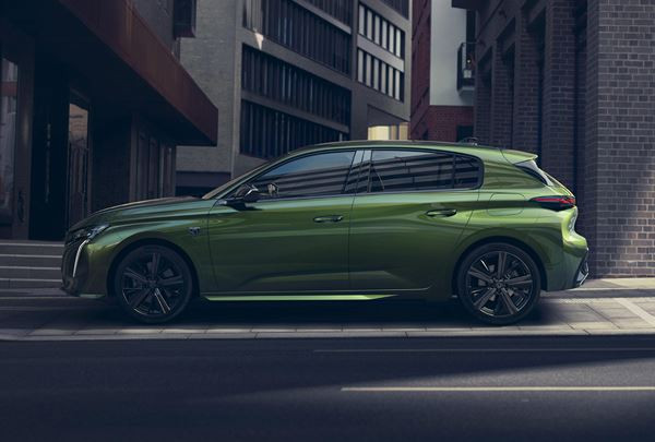 La Peugeot 308 change de morphologie