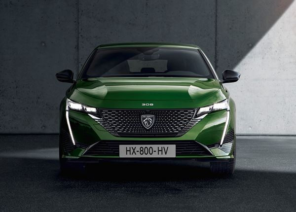 La Peugeot 308 change de morphologie