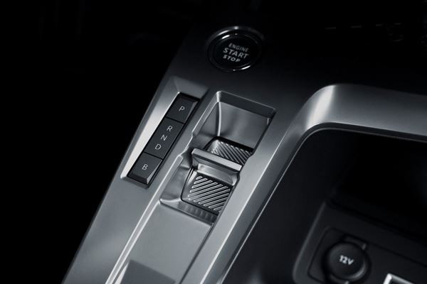 La Peugeot 308 change de morphologie