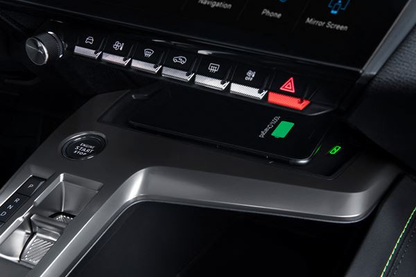La Peugeot 308 change de morphologie