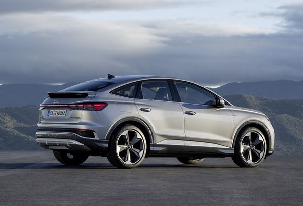 L'Audi Q4 Sportback e-tron électrique affiche jusqu'à 520 km d'autonomie