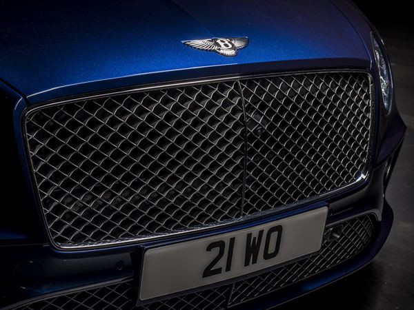 La Bentley Continental GT Speed Convertible embarque un moteur W12 TSI 6 litres de 650 ch