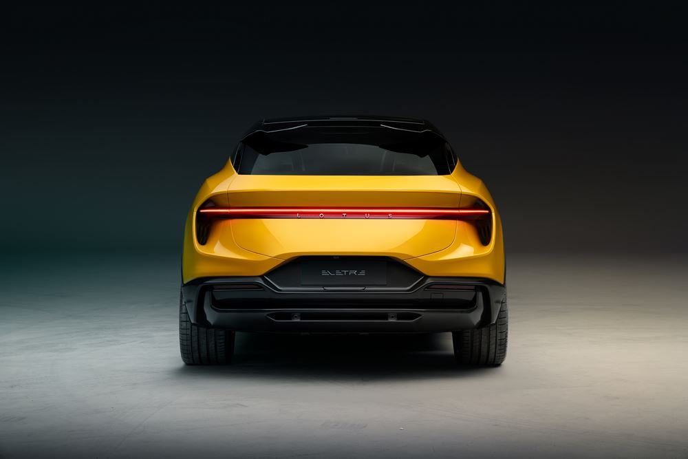 Le SUV électrique Lotus Eletre affiche des performances d'hypercar