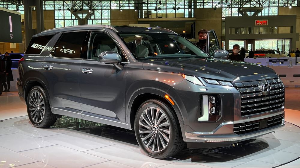 L'édition 2022 du salon de l’automobile de New York ouvre ses portes au public