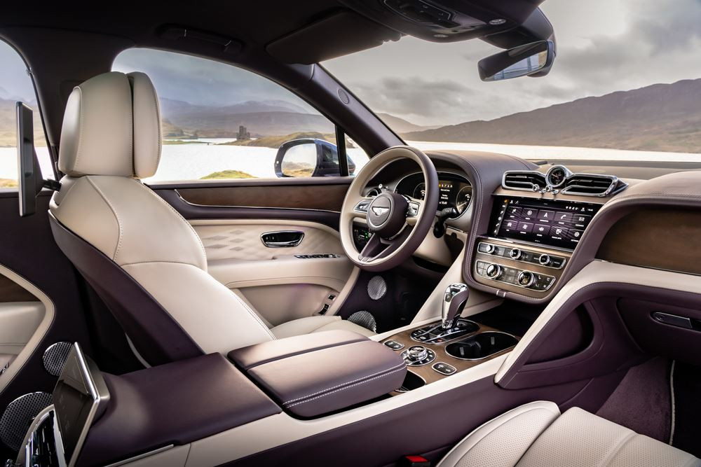 Le SUV de luxe Bentley Bentayga s'allonge de 180 mm pour devenir un véhicule Grand Tourisme