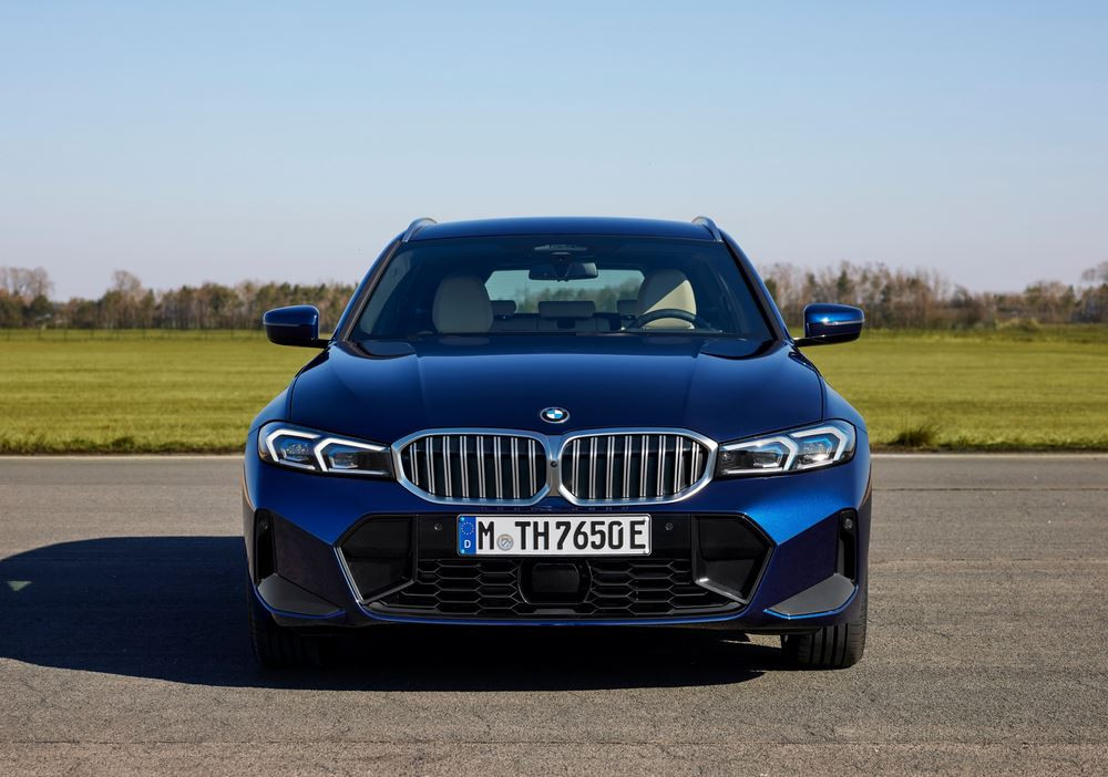 La BMW Série 3 Touring restylée affiche des modifications stylistiques ciblées