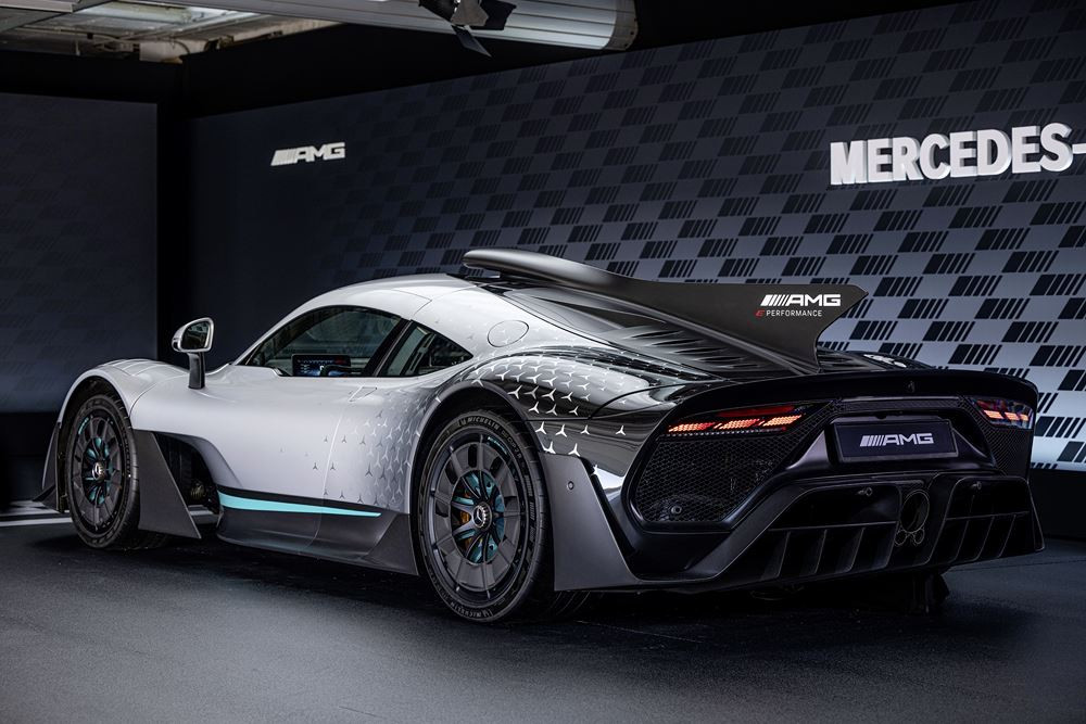 La Mercedes-AMG One embarque un système hybride de 1 063 ch