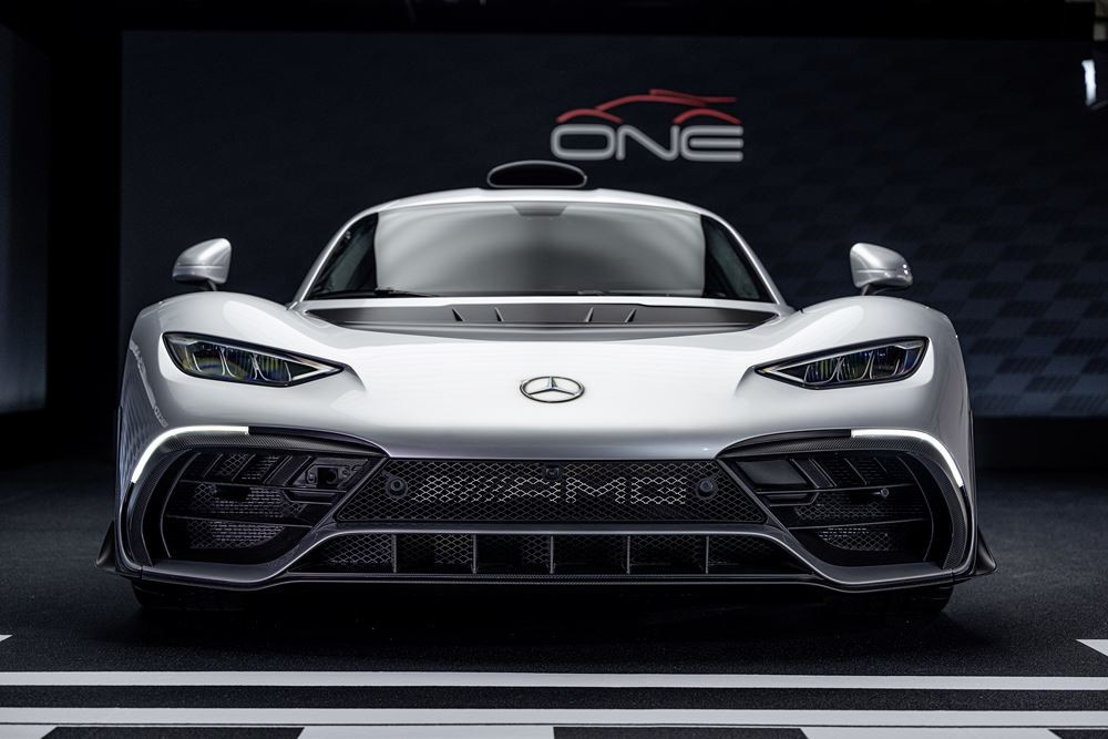 La Mercedes-AMG One embarque un système hybride de 1 063 ch