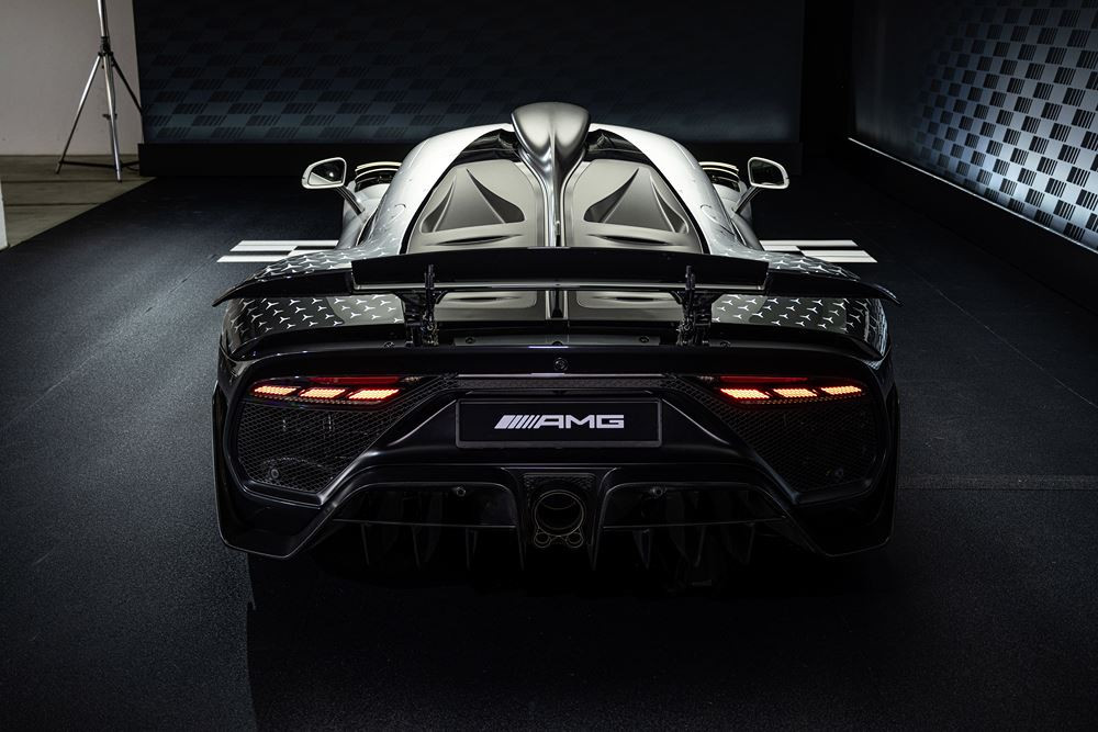 La Mercedes-AMG One embarque un système hybride de 1 063 ch