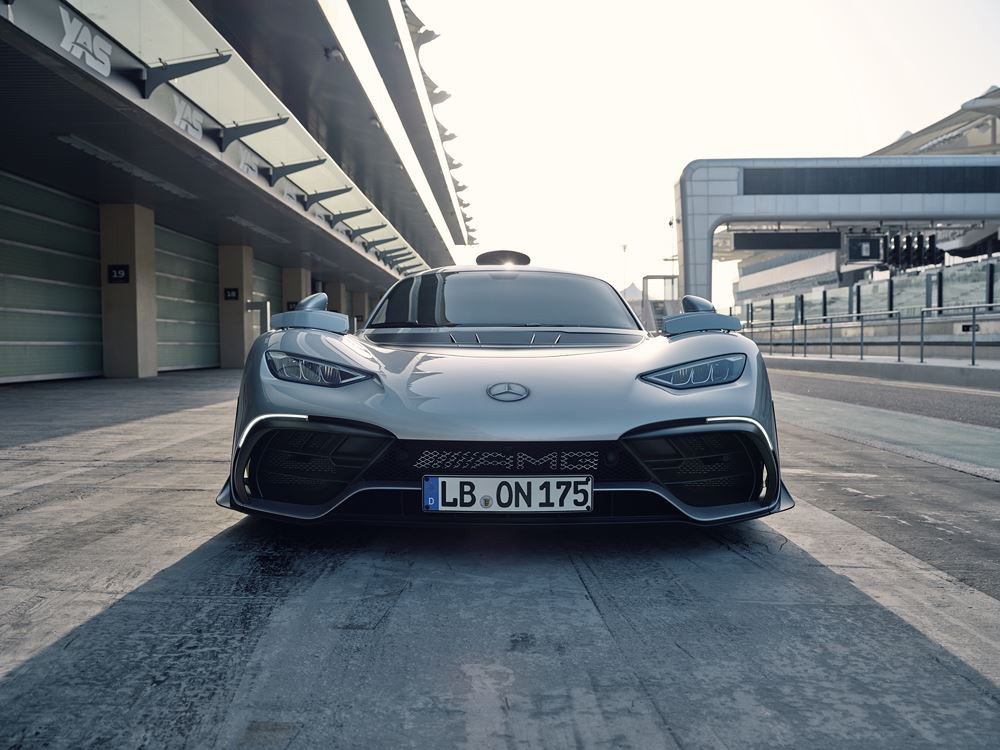La Mercedes-AMG One embarque un système hybride de 1 063 ch