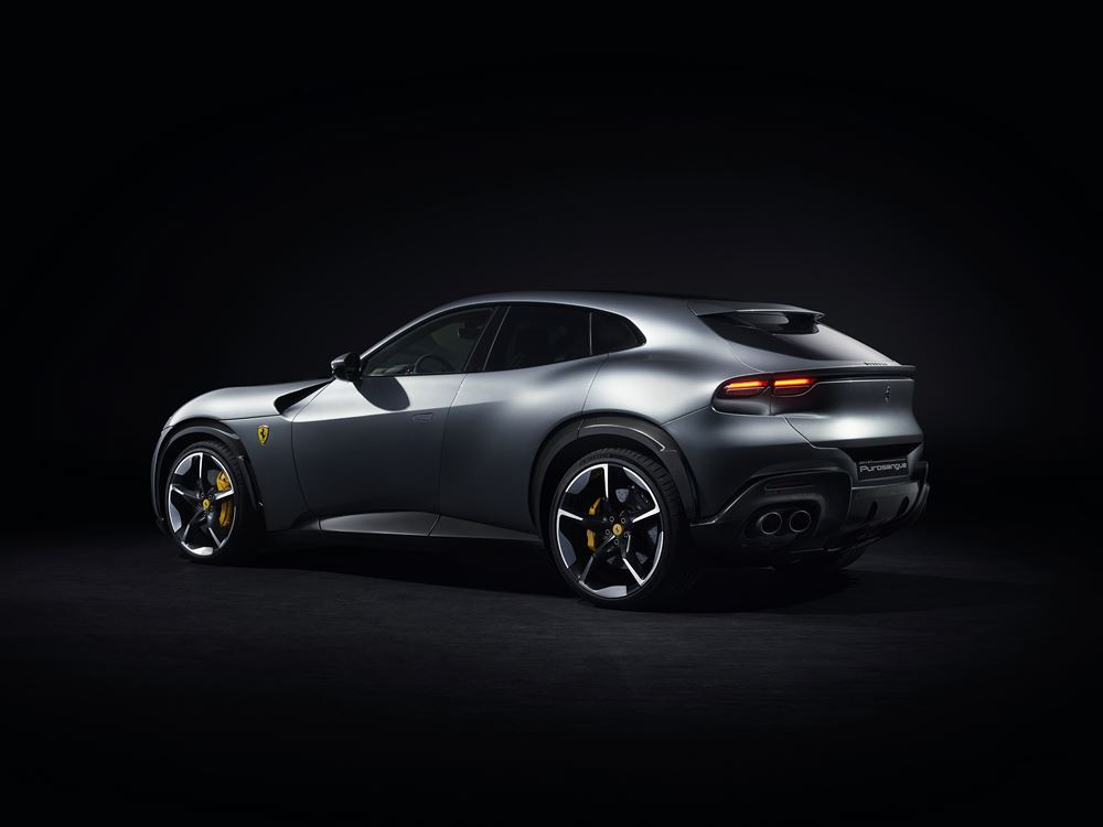 Le Ferrari Purosangue revendique l'expérience de conduite emblématique de la marque
