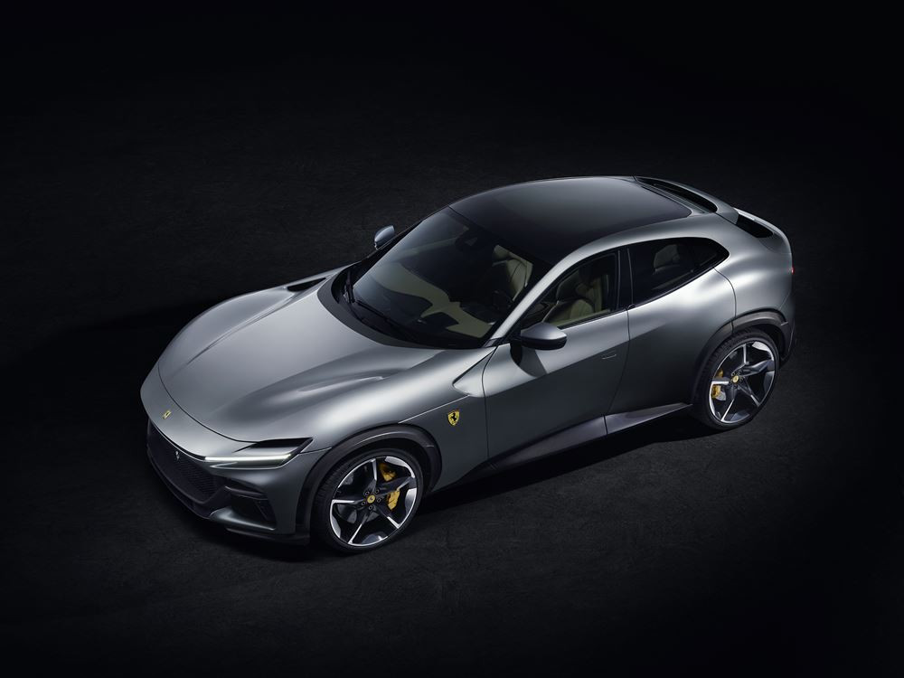 Le Ferrari Purosangue revendique l'expérience de conduite emblématique de la marque
