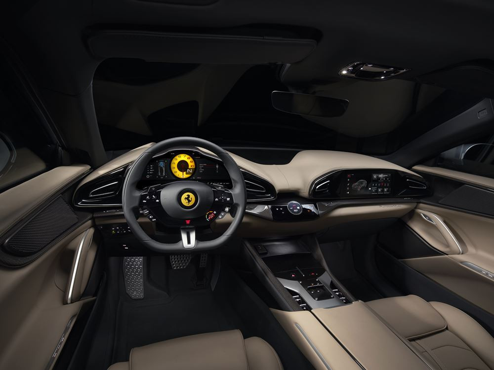 Le Ferrari Purosangue revendique l'expérience de conduite emblématique de la marque