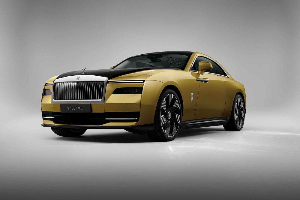 La luxueuse Rolls-Royce Spectre électrique revendique une autonomie de 520 kilomètres