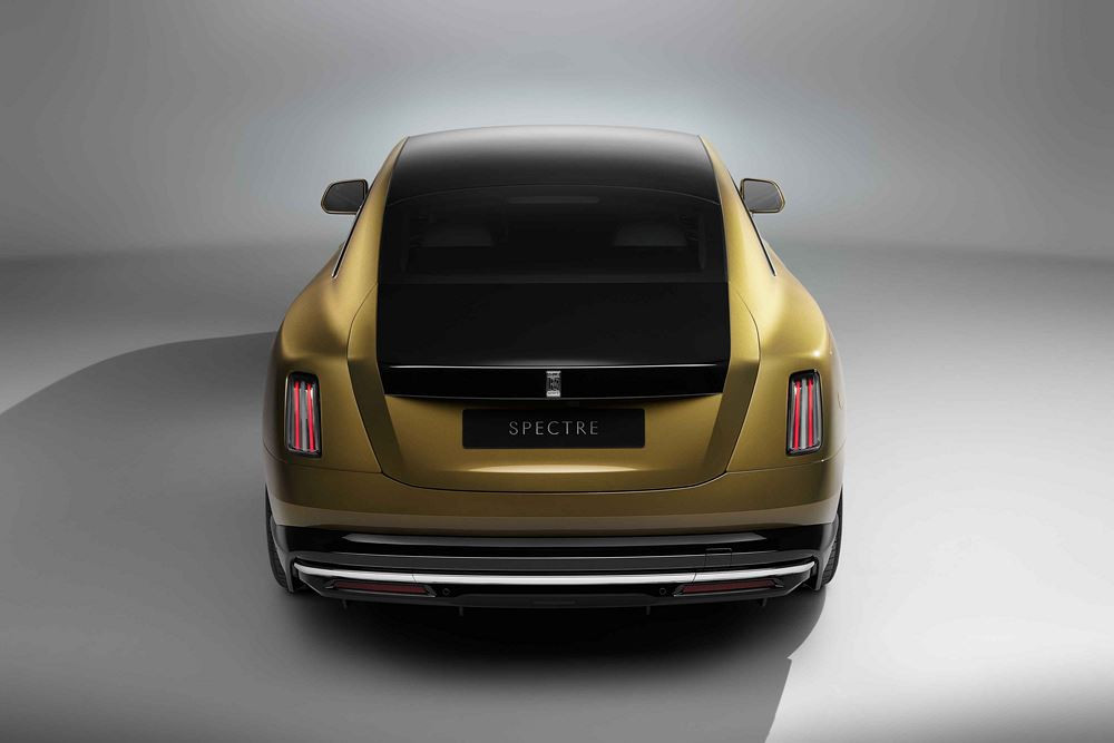 La luxueuse Rolls-Royce Spectre électrique revendique une autonomie de 520 kilomètres