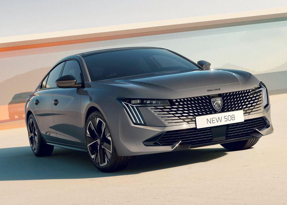 La Peugeot 508 Berline restylée s'offre une nouvelle face avant