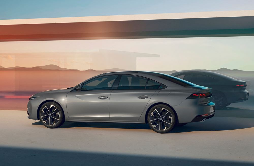 La Peugeot 508 Berline restylée s'offre une nouvelle face avant
