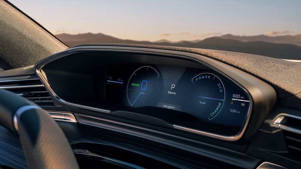 La Peugeot 508 Berline restylée s'offre une nouvelle face avant