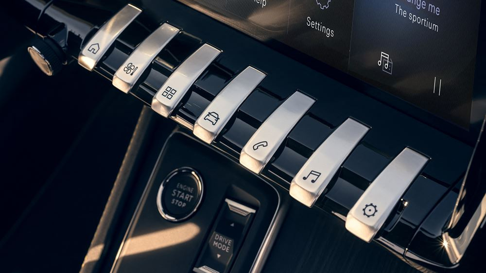 La Peugeot 508 Berline restylée s'offre une nouvelle face avant