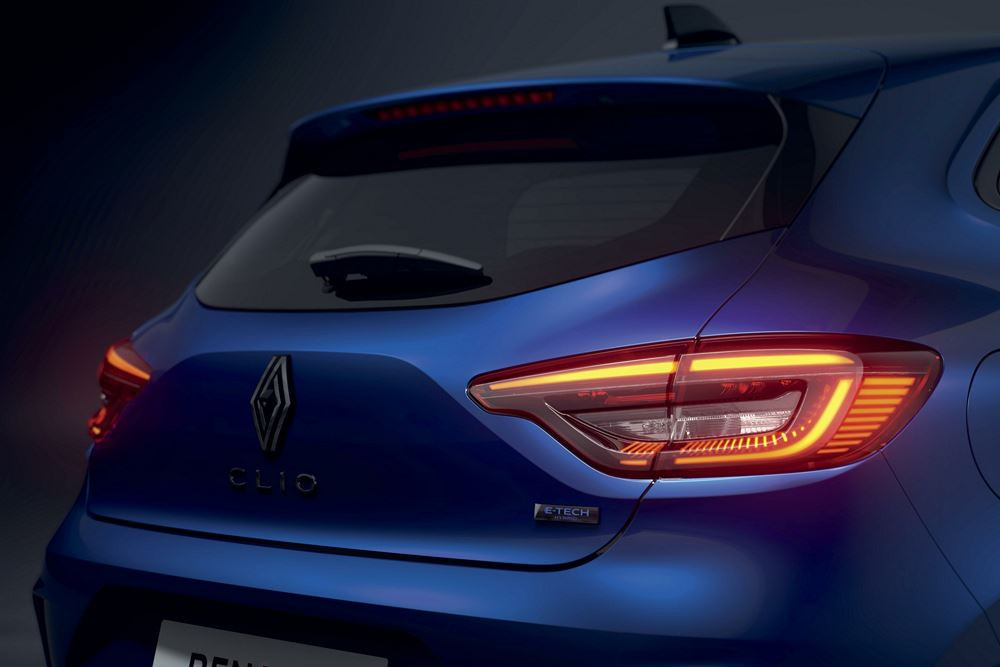 La Renault Clio restylée adopte un langage stylistique plus moderne