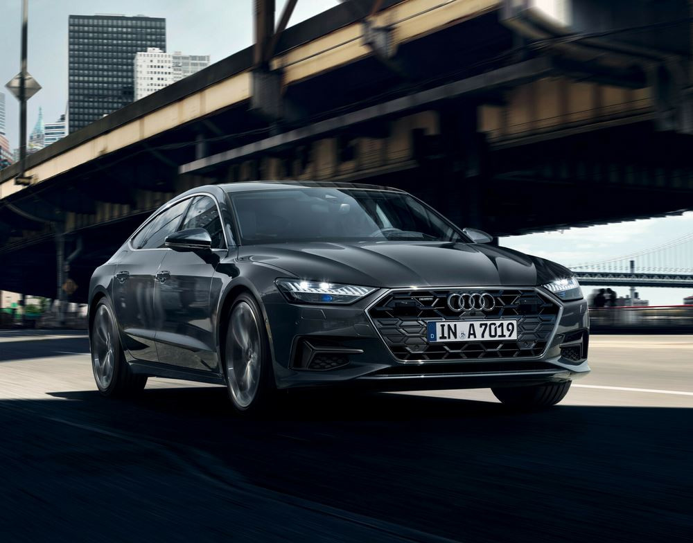 L'Audi A7 Sportback reçoit une calandre Singleframe de style RS avec une structure en nid d'abeille