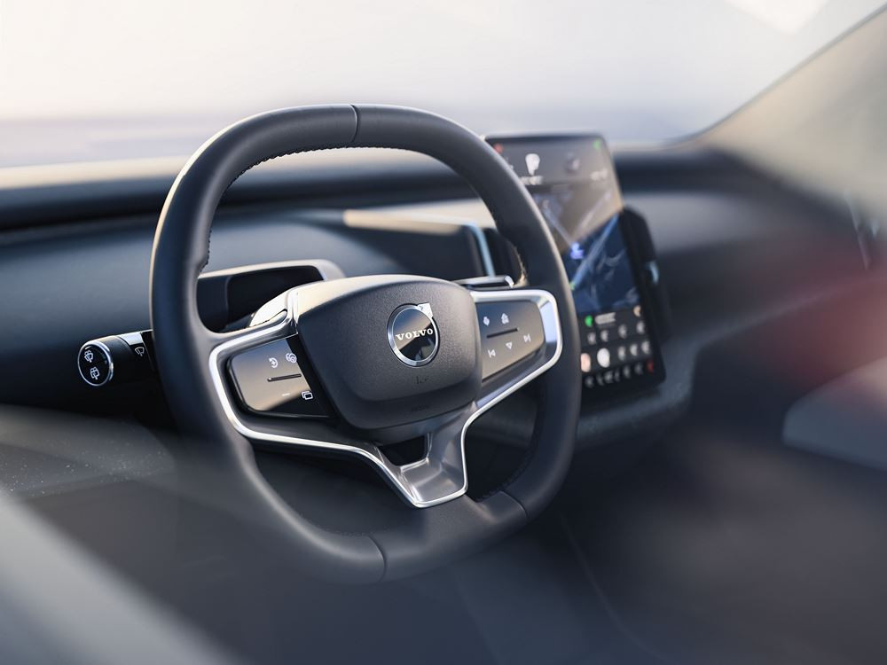 Le petit SUV électrique Volvo EX30 revendique la sécurité attendue d'un véhicule Volvo