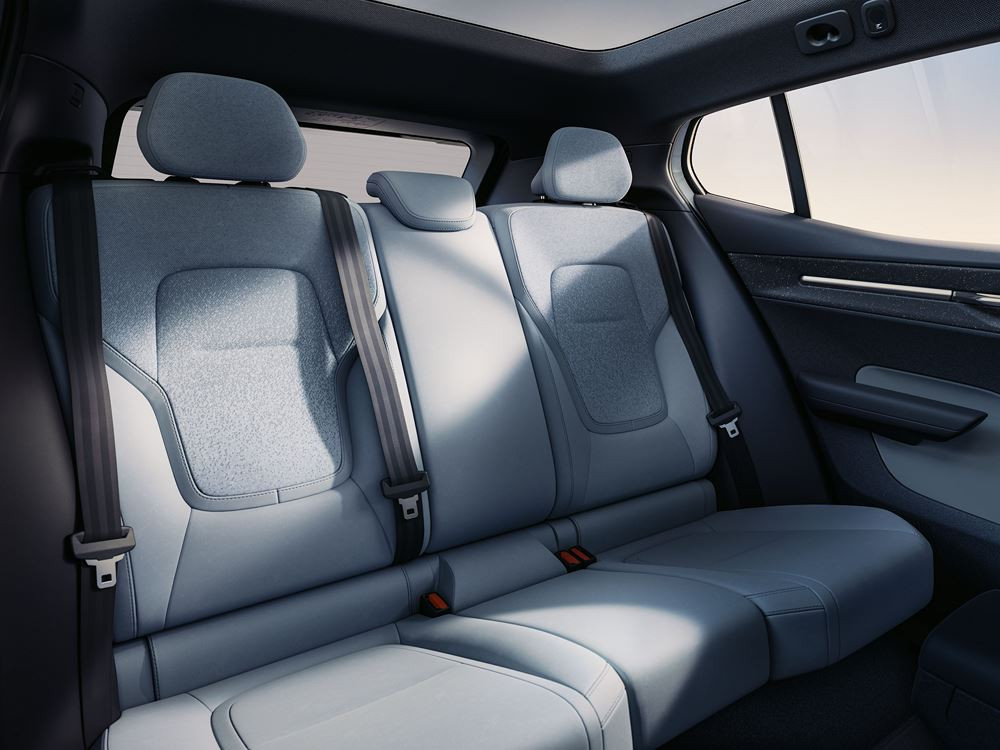 Le petit SUV électrique Volvo EX30 revendique la sécurité attendue d'un véhicule Volvo