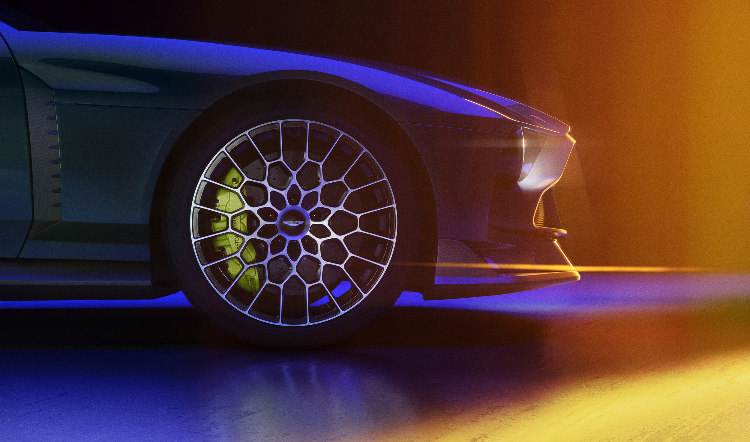 Aston Martin Valour : une édition spéciale exclusive à moteur V12 et transmission manuelle