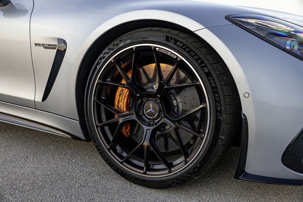 La Mercedes-AMG GT Coupé revendique des caractéristiques de conduite hautement dynamiques