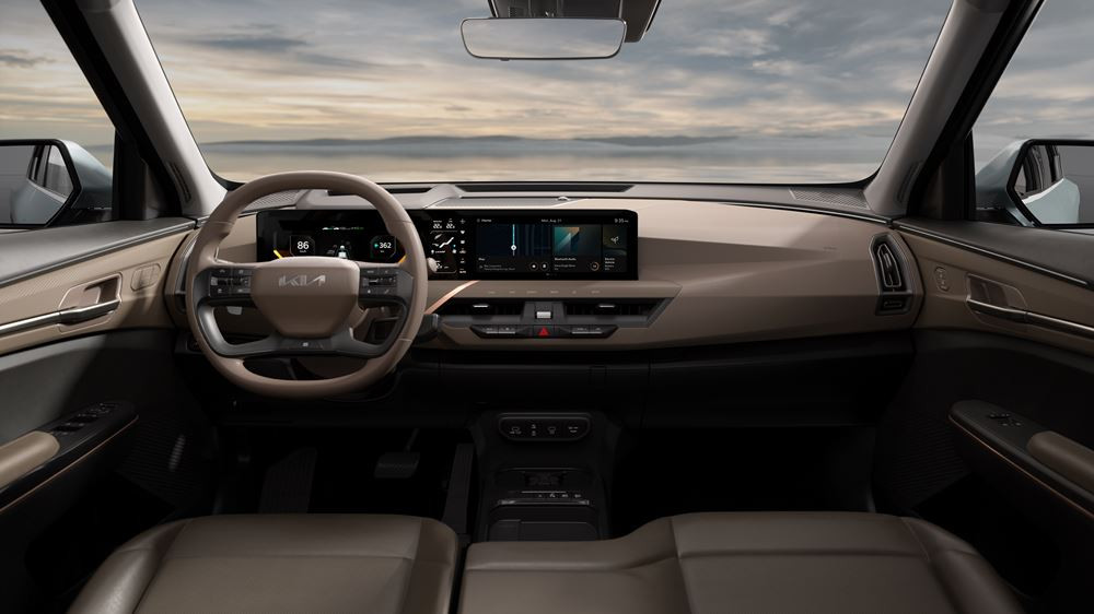 Le SUV de taille intermédiaire électrique à batterie Kia EV5 offre un vaste espace intérieur modulable