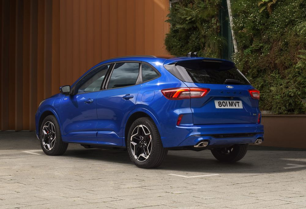 Le SUV de taille intermédiaire Ford Kuga restylé affiche un design plus affirmé