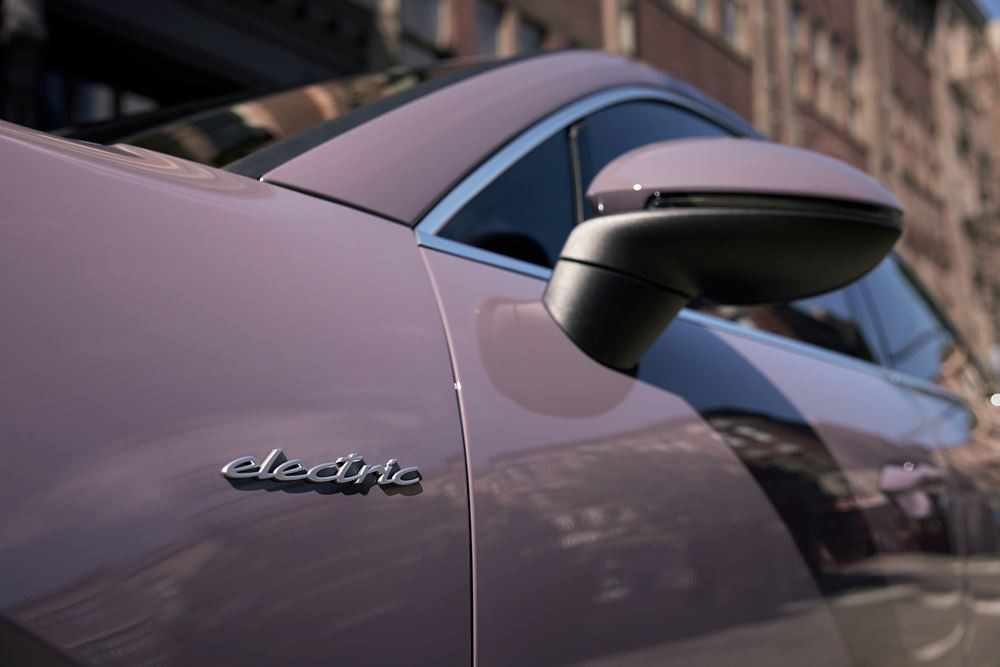 Le Porsche Macan électrique revendique des performances dignes d'une voiture de sport