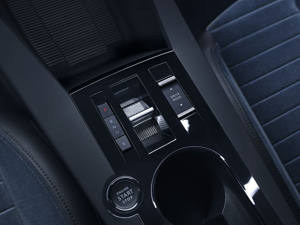 La Lancia Ypsilon électrique débute la nouvelle ère de la marque italienne